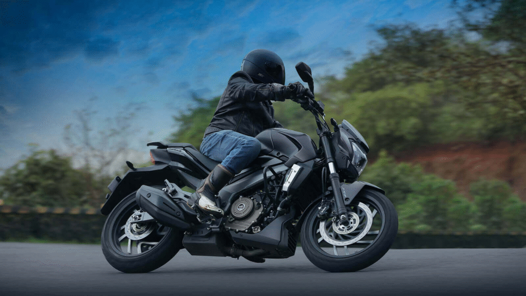 Bajaj Dominar 400 (2025): India’s Affordable Touring Powerhouse
